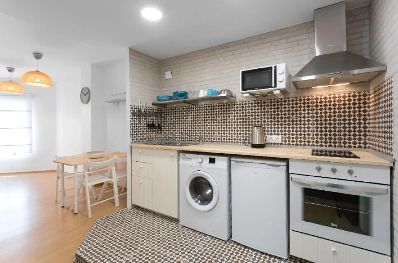 Flat Near The Beach And Center Of Tossa De Mar 